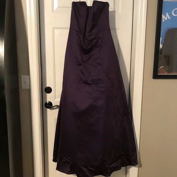 Dresses & Skirts - Beautiful A line Bridesmaid dress or formal wear!